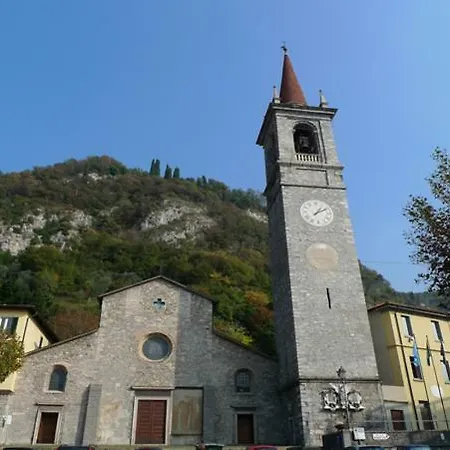Appartement Fiumelatte Sleeps 4 Air Con Wifi T790814 *